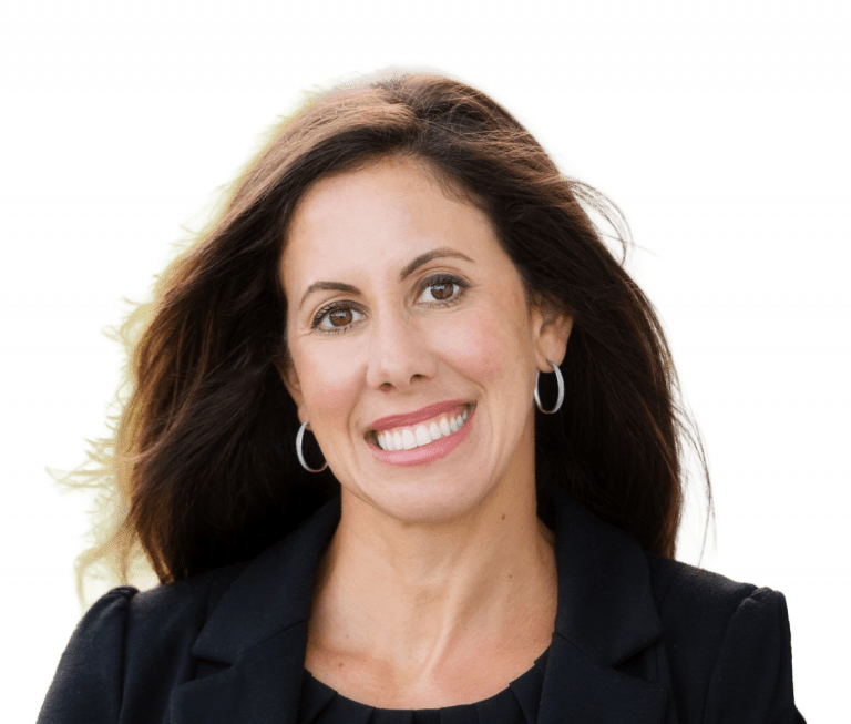 danielle patterson headshot close up